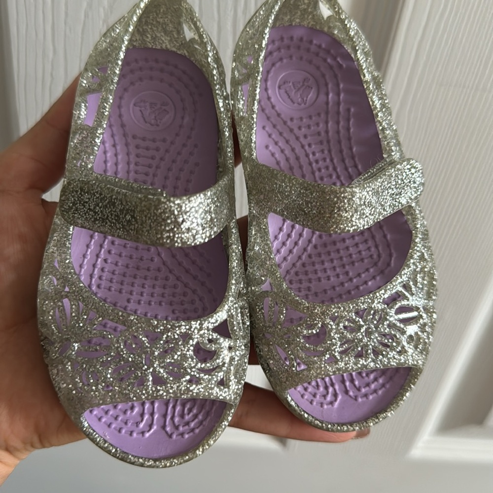 Crocs - Picture 2 of 3